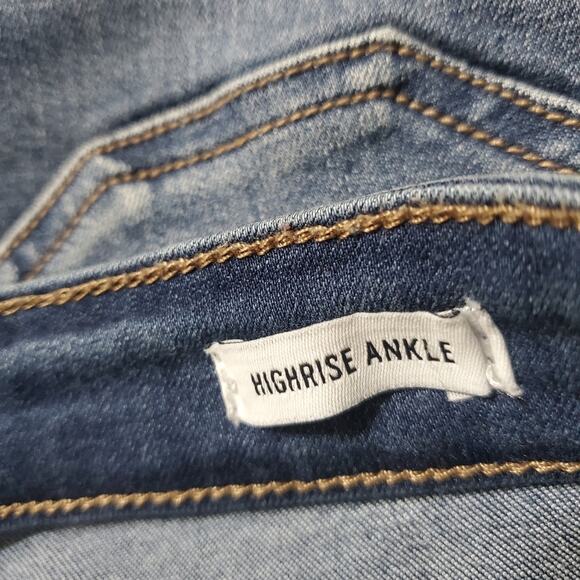 William Rast Highrise Ankle Jeans Raw Hem Exposed Button Front Size 25 - Picture 13 of 14